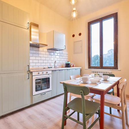 My Honeyed Corner Apartment Siena Exterior photo